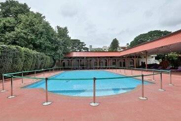 هتل Jayamahal Palace