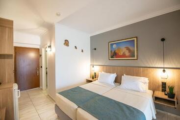 호텔 Selini Suites & Waterpark