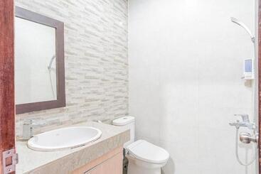 ペンション Reddoorz Near Muaya Beach Jimbaran