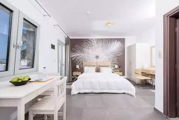 Angela Studios Apartments