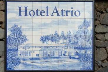 Отель Atrio