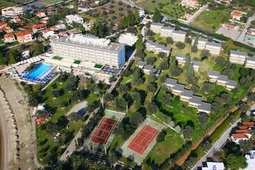 فندق Palmariva Beach