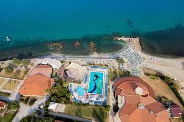 ホテル Villaggio Torre Ruffa Robinson