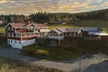 Aamiaismajoitus (B&B) Chinova Mötesgård