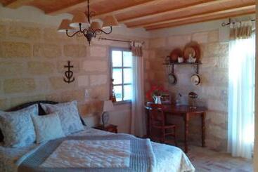 ベッドアンドブレックファースト Le Mazet De Jean