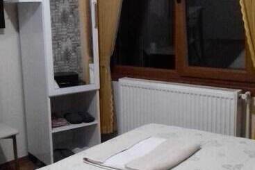 فندق Abant Hayalim Pansiyon