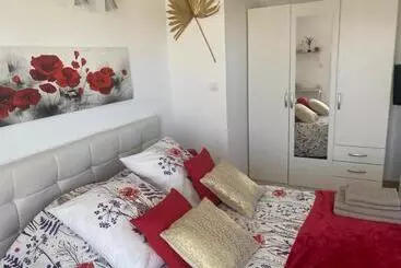 펜션 Chambre D'hotes Les Cigales