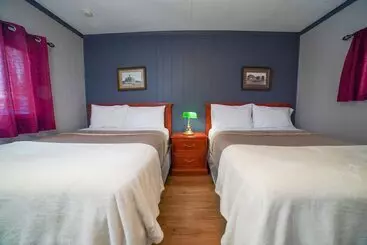 Glen Garry Motel And Cottages