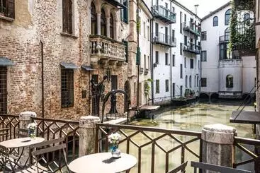 ベッドアンドブレックファースト Trevisi27