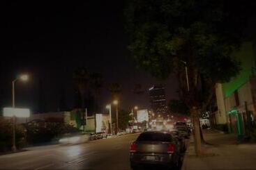 מוטל Day N Night Inn Near Universal Studios Hollywood