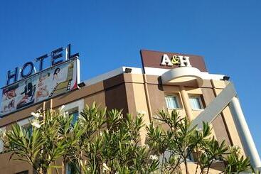 Отель A&h Privilège Lyon Est   Saint Priest Eurexpo