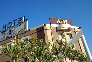 酒店 A&h Privilège Lyon Est Saint Priest Eurexpo