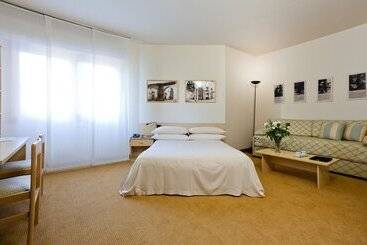 Brianteo Hotel And Restaurant