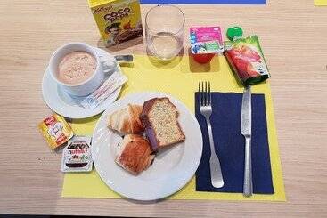 هتل Ibis Styles Marseille Plan De Campagne