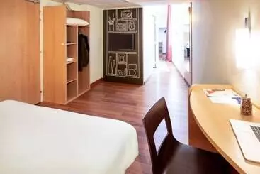 Отель Ibis Sarlat Centre