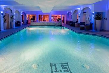 The Carlyon Bay Hotel And Spa