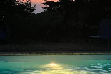 La Bastide Portoly B&b Pruneaux