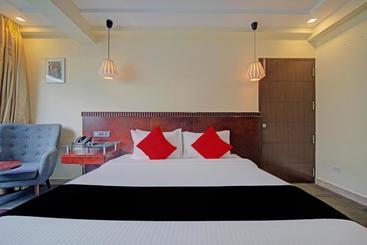 Hotel Townhouse 515   Iris T.nagar