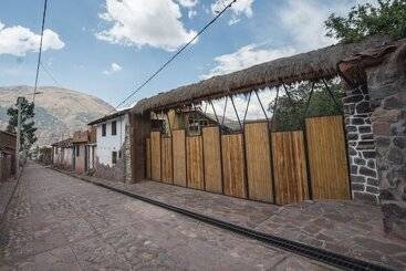 Hotel Eco Tampu   Andahuaylillas