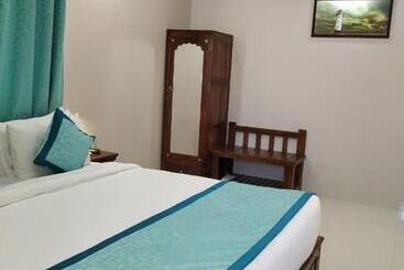 בית מלון כפרי The Lighthouse