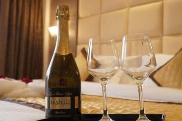 ホテル The Jungle Mountain Retreat