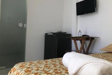 펜션 Kalug   Suíte Individual Com Wi Fi 200mbps Em Condomínio Fechado Na Praia Do Sul