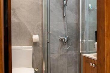 شقة فندقية Droshia Traditional Homes, Coco Mat Full Experience