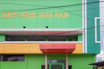 ホテル Guest House Anak Raja Pangkalan Bun Syariah Mitra Reddoorz