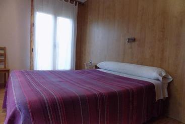 פנסיון Hostal Los Palancares