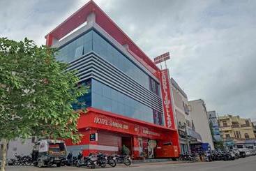 Отель Treebo Trend Sandal Inn