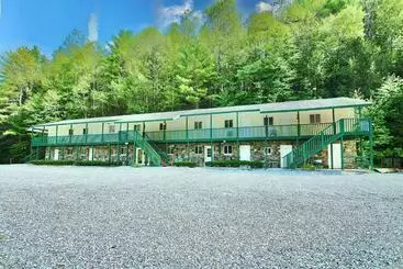 ホテル Westbrook Inn Lake George