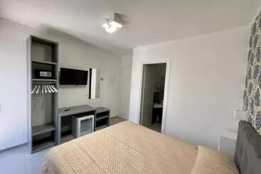 Matthew’s Home B&b