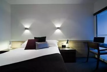 Tyrian Serviced Apartments Fitzroy