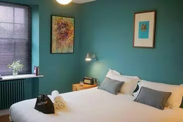 Retkeilymaja The Alma Taverns Boutique Suites   Room 5   Hopewell