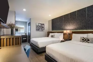 モーテル Golden Bear Hotel - Surestay Collection By Best Western