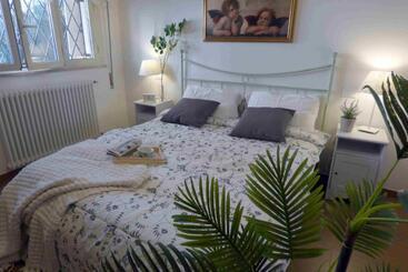 هتل آپارتمان Residence Valeria