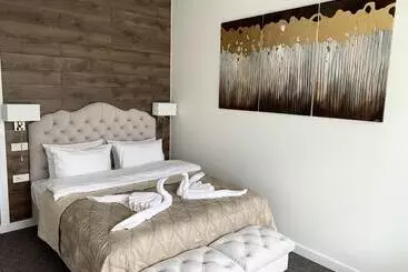 هتل 7 Boutique