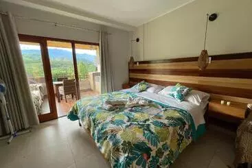 Hotell Mercedes Lodge