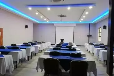 Hotelli The Royal Courtyard