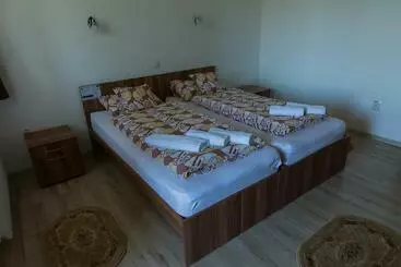 پانسیون Casa Albă  Fehér Ház