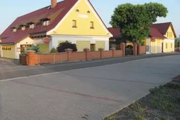 Majatalo šindlerův Dvůr