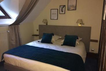 مبيت وإفطار Les 3 Roses