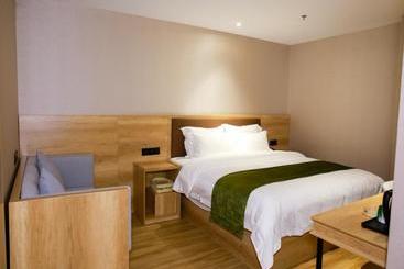 בית מלון כפרי Greentree Inn Ankang Chengpeng Mechatronics Citybusiness