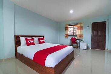 Szálloda Oyo 440 Season 5 Residence