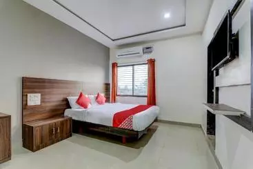 Hotelli Oyo 66673 Koudal  Boarding And Lodging