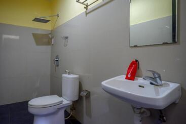 Hotel Reddoorz Near Citraland Waterpark Kendari