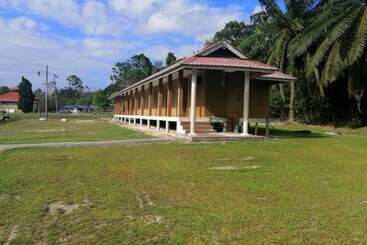 Hotel Spot On 90014 Otternest Gunung Pulai 2 Hostel