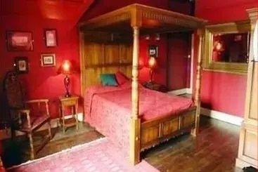 Отель The Hunting Lodge