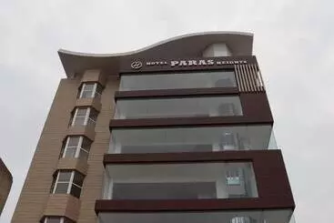 Hotel Paras Heights