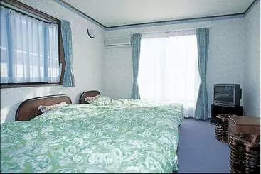 ペンション Kawanakan